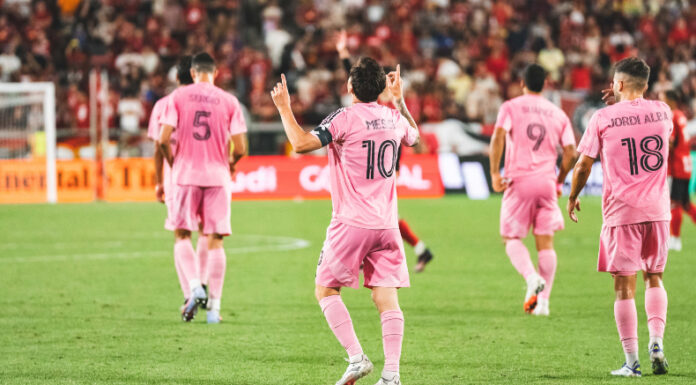 Lionel Messi anotó su sexto doblete en siete partidos disputados con el Inter Miami y ya es el máximo goleador de la temporada en la MLS.