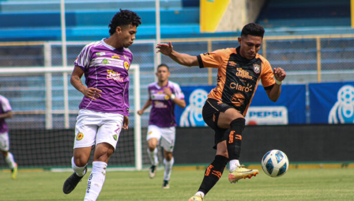 Águila derrotó a Platense Club Deportivo Águila arrancó con victoria sobre los