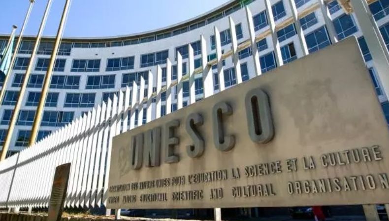 El Gobierno del presidente estadounidense Donald Trump anunció su retiro de la UNESCO, argumentando que la membresía en la agencia no favorece sus intereses nacionales. La salida será efectiva el 31 de diciembre de 2026.