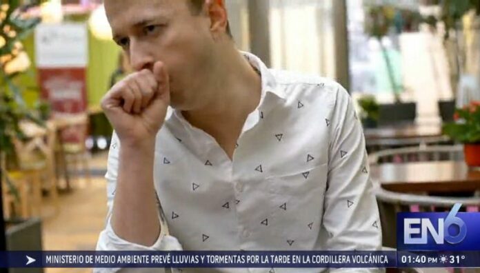 “Frankenstein” la nueva cepa de Covid-19 que circula en el mundo El Salvador mantiene vigilancia sanitaria por la posible llegada de la variante del Covid-19 denominada “Frankenstein”, que afecta la voz y las vías respiratorias.