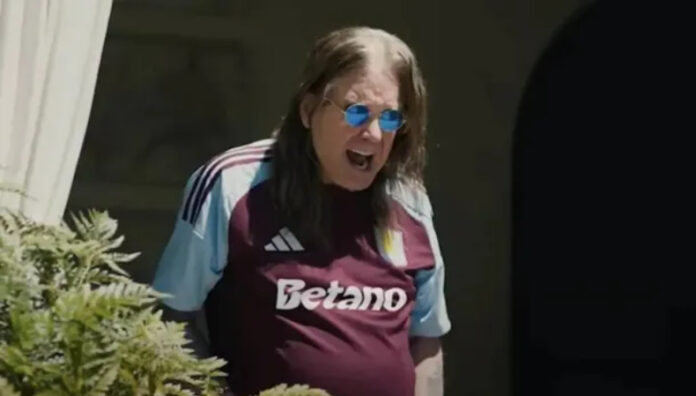 Ozzy Osbourne aficionado del Aston Villa Ozzy Osbourne, vocalista de Black Sabbath, era de los aficionados más fieles del club de la Premier League inglesa Aston Villa.