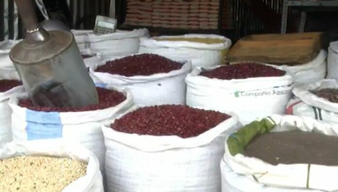 Inseguridad alimentaria moderada a severa aumentó en El Salvador La FAO indicó que hasta 2024, al menos, un millón de personas en El Salvador, enfrentaba algún grado de inseguridad alimentaria.