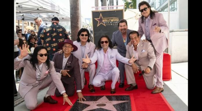 Los Bukis fueron homenajeados con la estrella número 2,817 en Hollywood Boulevard, un reconocimiento a su legado musical.