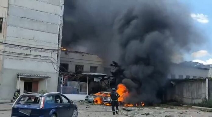 El presidente de Ucrania, Volodimir Zelenski, denunció nuevos ataques rusos que coinciden con los intentos de alto el fuego propuesto por Kiev y rechazados por Moscú.