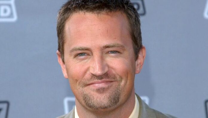 Médico se declara culpable de suministrar drogas al actor Matthew Perry El médico acusado en relación con la muerte por sobredosis del actor Matthew Perry en 2023, se declaró culpable.