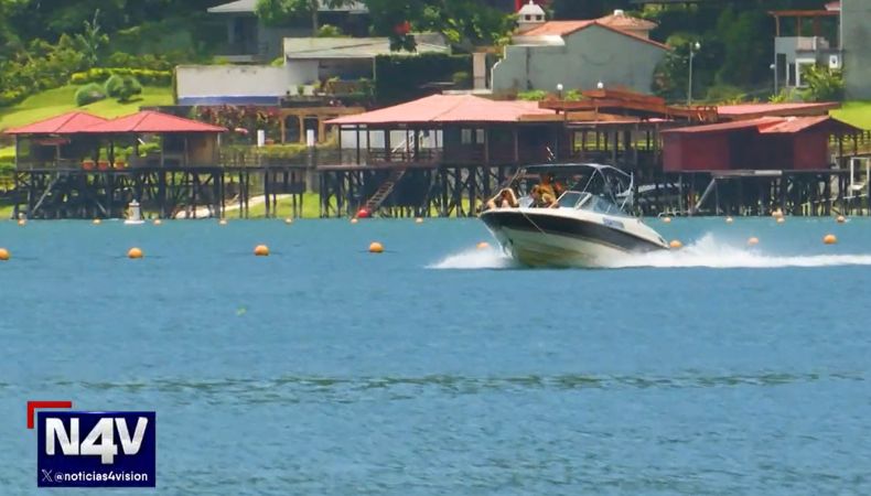 Playa El Manguito: un paraíso escondido en el lago de Coatepeque