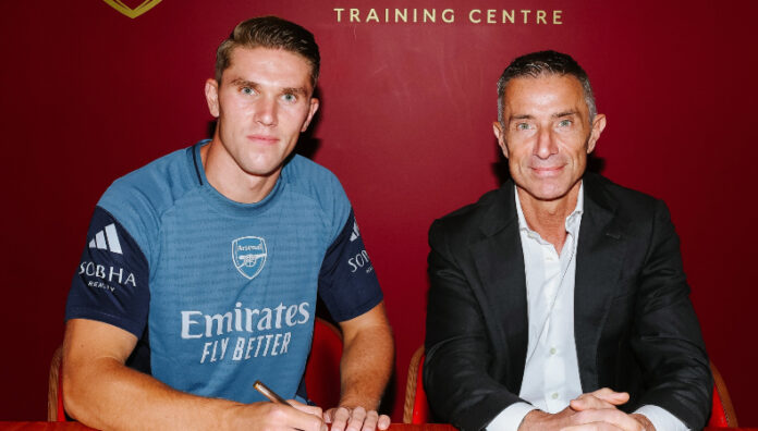 Arsenal fichó a Viktor Gyökeres El Arsenal de la Premier League fichó al delantero sueco proveniente del Sporting de Lisboa hasta la temporada 2031.