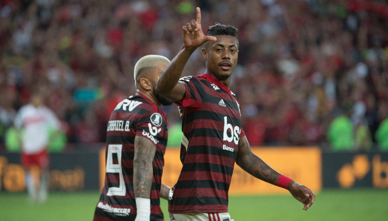 La Justicia brasileña aceptó una denuncia de la Fiscalía y abrió juicio contra el jugador del Flamengo, acusado de manipular resultados.