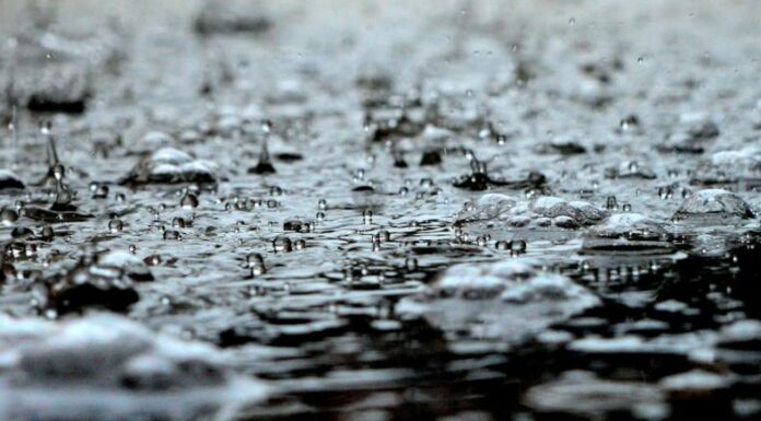 Pronostican lluvias y tormentas con viento y descargas eléctricas en varias zonas del país, según el Ministerio de Medio Ambiente.