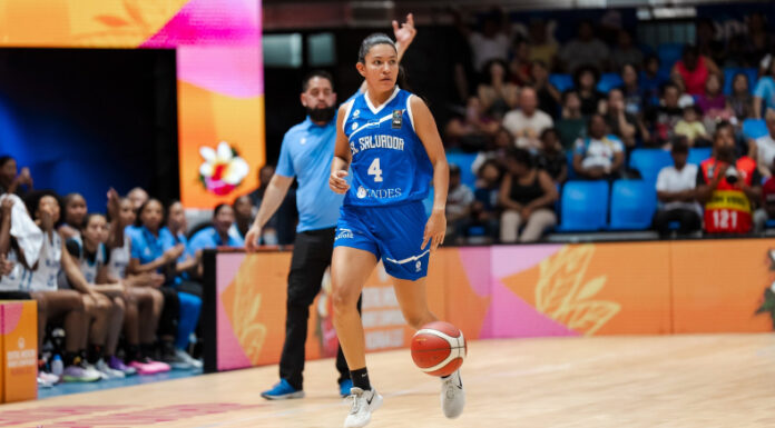 La selección femenina de El Salvador derrotó a Panamá en las semifinales y jugará la final del Campeonato Centroamericano de Baloncesto.