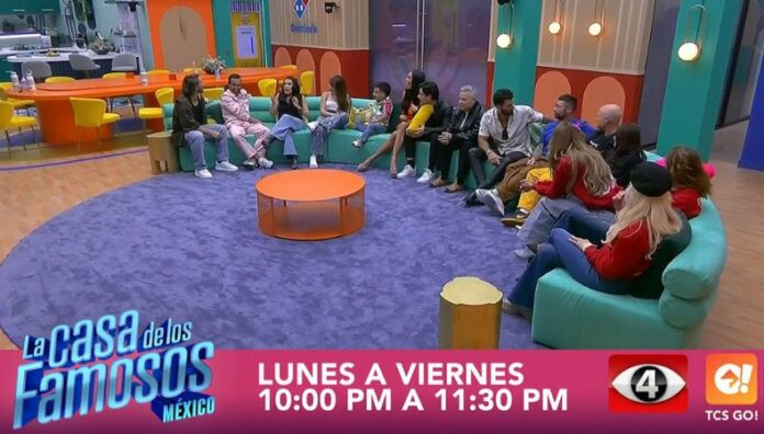 Roces e incomodidades en La Casa de los Famosos La primera gala de “La Casa de los Famosos México” dejó momentos tensos, bromas inesperadas y a Mariana Botas como la primera líder. Así fue el inicio de la convivencia entre los famosos transmitido por Canal 4 y TCS Go.