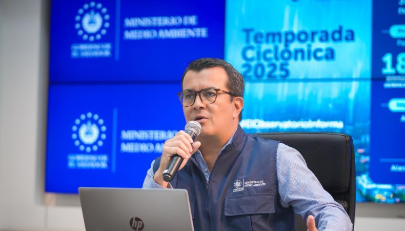El ministro de Medio Ambiente, Fernando López, brindó las perspectivas climáticas para los meses de agosto, septiembre y octubre. En noviembre iniciará la época seca.