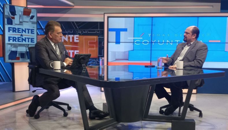 La fibromialgia aparece más en mujeres de 30 a 50 años; pero ya se presenta en hombres, niños y adolescentes, donde el estrés es un factor.