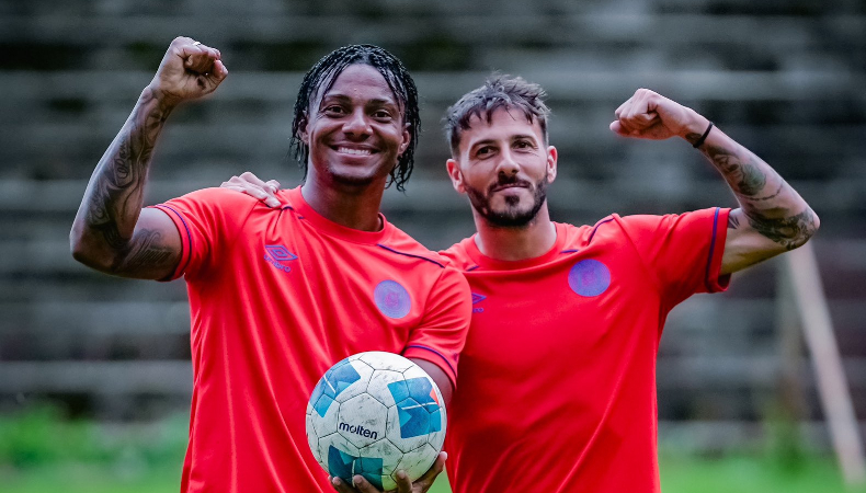 Club Deportivo FAS y CD Águila se enfrentan este sábado en una nueva edición del 