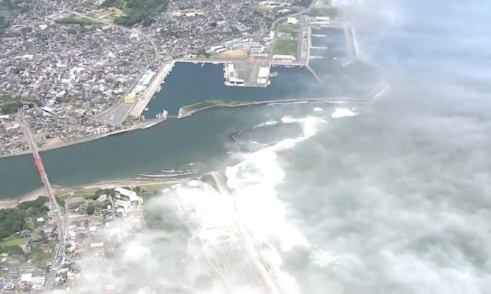 Tsunami Rusia La alerta de tsunami en el Pacífico tras el mega terremoto de 8.8 grados en Rusia generó temor por los devastadores antecedentes de Chile, Indonesia y Japón.