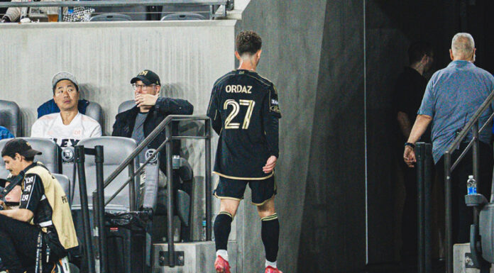 El Salvadoreño Nathan Ordaz dio una nueva asistencia con Los Angeles FC, pero fue expulsado en el encuentro de Leagues Cup.