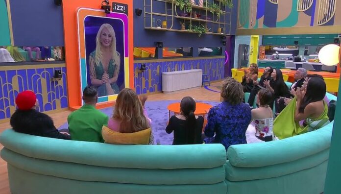 Olivia Collins se convierte en la primera eliminada de La Casa de los Famosos En la primera gala de eliminación de