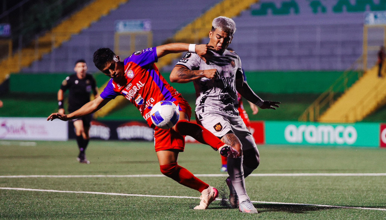 Águila cae goleado ante Xelajú en debut en Copa Centroamericana