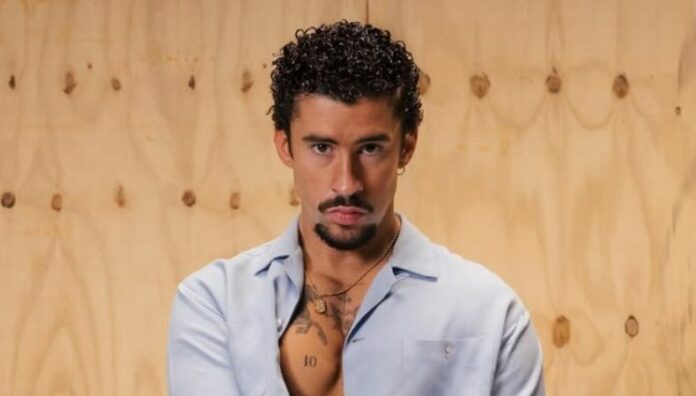 ¿Tomarías un curso inspirado en Bad Bunny ¡Una universidad en EE. UU. lo impartirá! La Universidad de Yale, en Estados Unidos, abrirá un curso sobre la estética y política musical de Bad Bunny. El reguetonero servirá como punto de partida para analizar temas sobre la cultura caribeña, la migración y la historia musical de Puerto Rico.