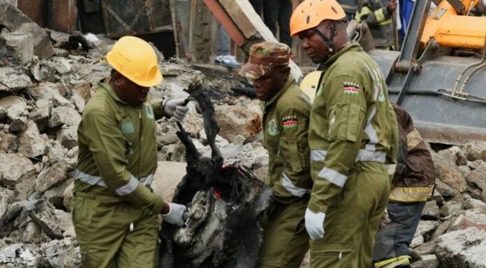El accidente de una avioneta en Kenia dejó al menos seis personas fallecidas y dos gravemente heridas este jueves.