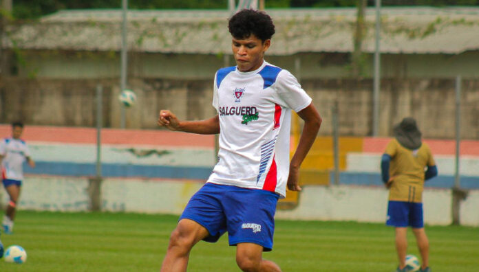 Firpo se enfrenta a Cacahuatique Luis Ángel Firpo visita a CD Cacahuatique este domingo con el objetivo de mantenerse en la parte alta de la tabla de posiciones.