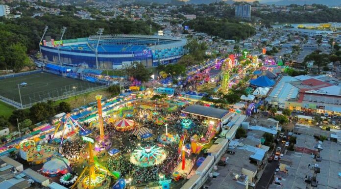Las vacaciones de agosto tuvieron como centro de atención el parque de diversiones Sivarland, donde 1.4 millones de personas disfrutaron el período vacacional.