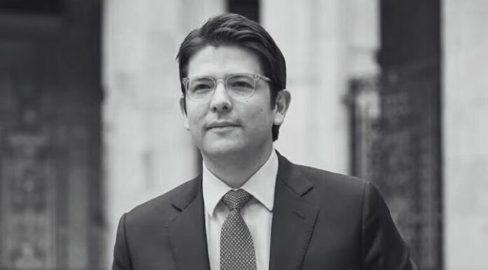 El candidato y senador colombiano, Miguel Uribe Turbay murió tras dos meses en cuidados intensivos, luego de un ataque armado en un acto público.