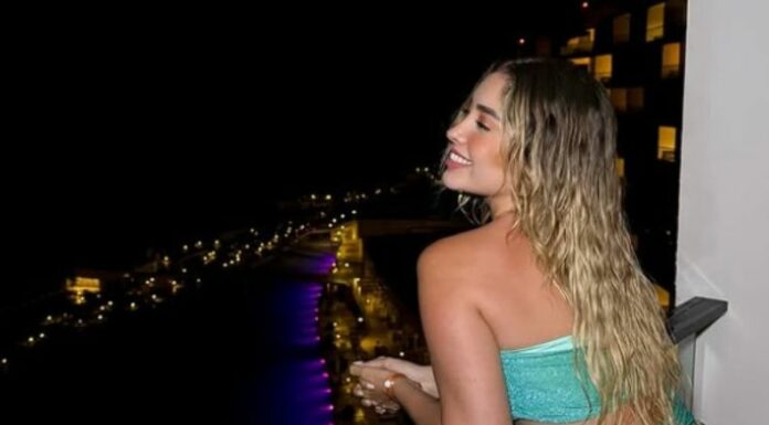 La conductora de Viva la Mañana disfruta de días soleados y noches llenas de estilo en las playas mexicanas, compartiendo con sus seguidores parte de sus vacaciones.