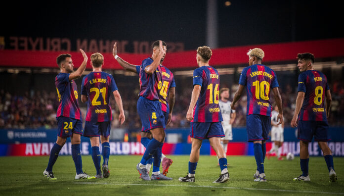 Real Madrid muestra su rechazo al Villarreal-Barça en Miami LaLiga aprobó disputar en Miami el encuentro de la jornada 17 del campeonato español entre Villarreal y Barcelona. Real Madrid se opone.