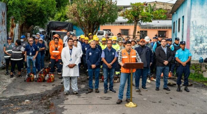 La Alcaldía de San Salvador Centro presentó el plan de emergencias por lluvias, que incluye acciones preventivas y de respuesta inmediata.