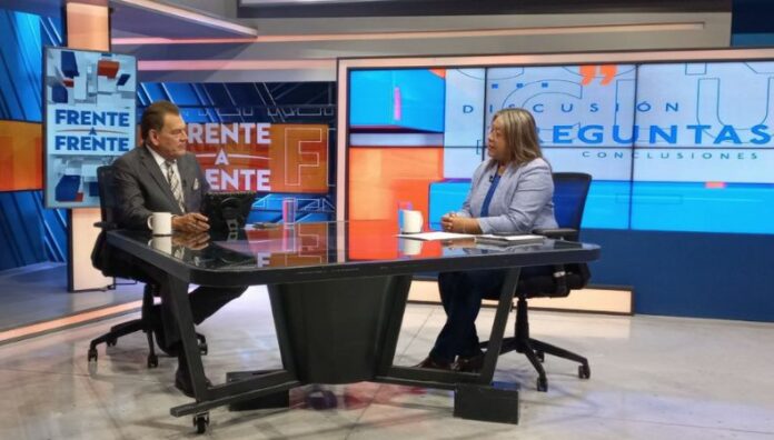 Consejo Superior del Trabajo buscará mejorar el desarrollo del país La representante del sector trabajador dijo que, junto al sector empleador y gubernamental, procurarán lograr un desarrollo de país.