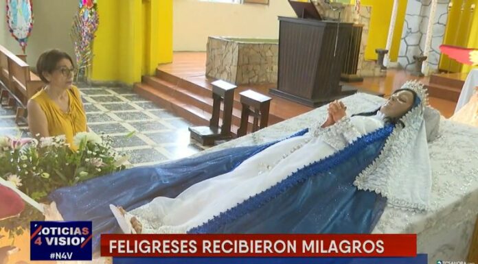 El distrito de Mejicanos celebra sus fiestas patronales rindiendo homenaje a la imagen de la Virgen Dormida.