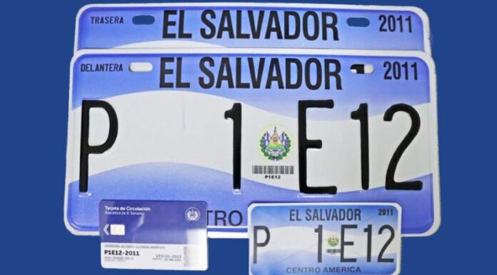 El Ministerio de Obras Públicas pidió a la Asamblea extender la vigencia de las placas emitidas en 2011 hasta agosto de 2026, para reducir costos a conductores y permitir la circulación legal de los vehículos.