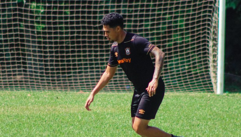 La Comisión Disciplinaria de la FESFUT dio a conocer el listado de jugadores sancionados previo a la sexta fecha del Apertura 2025.