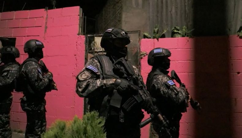 La Asamblea Legislativa aprobó reformas a la Ley Contra el Crimen Organizado que amplía los plazos de detención para que la fiscalía presente cargos.