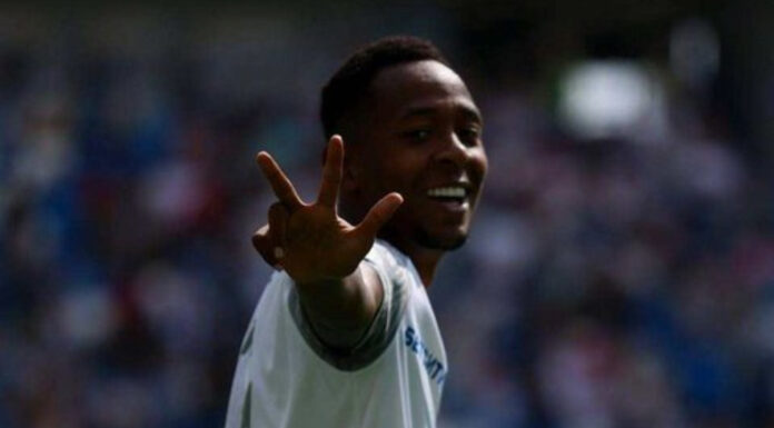 El delantero salvadoreño, Brayan Gil, anotó por tercer partido consecutivo con el FC Baltika de la Primera División de Rusia.