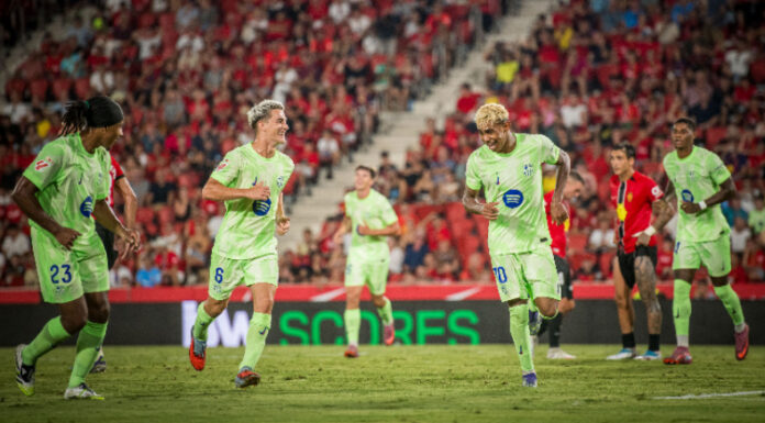 FC Barcelona es el líder del torneo. Mientras que, Real Madrid cerró la primera fecha con sufrida victoria en LaLiga de España.