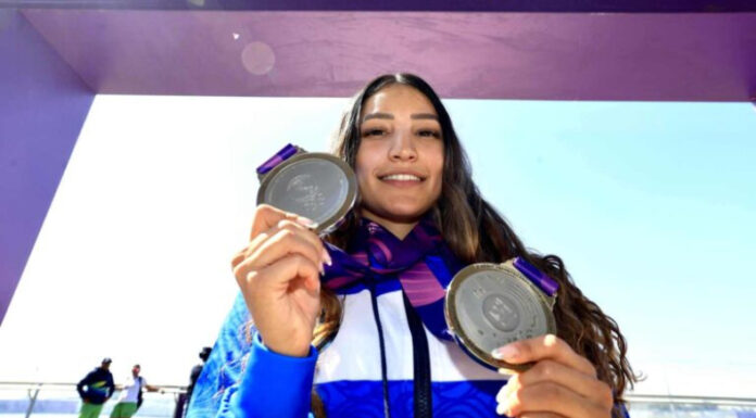 La patinadora salvadoreña, Ivonne Nóchez cerró su participación en los Juegos Panamericanos Junior con una medalla de Plata.