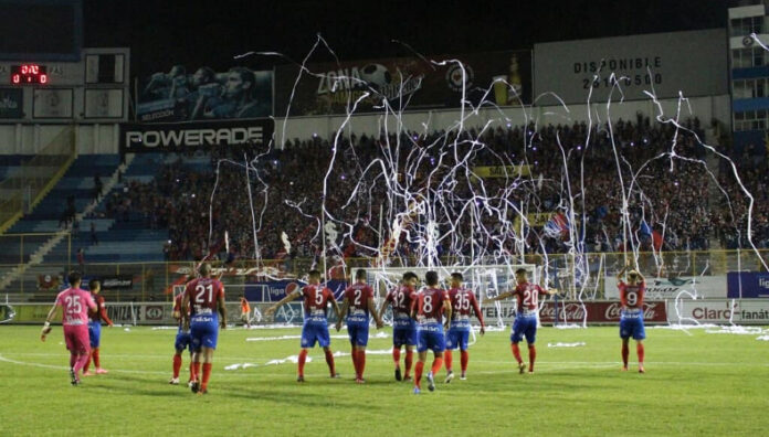 Última victoria de FAS en el Cuscatlán ante Alianza Club Deportivo FAS visita este domingo a Alianza en el estadio Cuscatlán por la jornada siete del Torneo Apertura 2025.