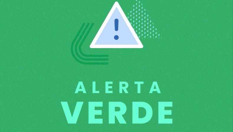 Protección Civil declaró alerta verde por la influencia de una vaguada que eleva el riesgo de inundaciones, desbordamientos y deslizamientos.