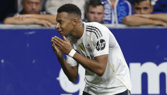 Real Madrid goleó al recién ascendido Real Oviedo Real Madrid no tuvo problemas para golear al Real Oviedo y se mantiene junto al Barcelona y Villarreal como líderes de LaLiga.