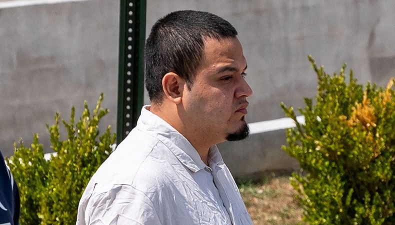 Apenas tres días después de recuperar su libertad, Kilmar Ábrego fue nuevamente arrestado por las autoridades de Estados Unidos y podría ser deportado a Uganda.