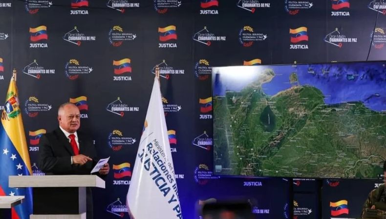 Venezuela anunció este lunes una operación antidrogas en medio de acusaciones de EEUU hacia el presidente Nicolás Maduro por narcotráfico.
