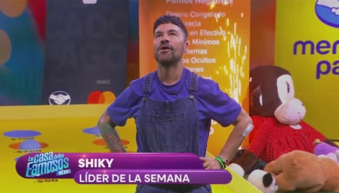 Shiky es líder de La Casa de los Famosos La competencia se encendió con Shiky que ganó el liderazgo. Mientras que Elaine transformó la estrategia de cuartos y Aarón puso freno a un romance que parecía inevitable.