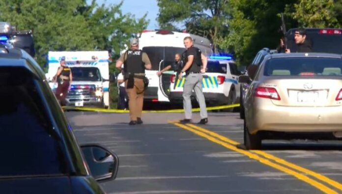 Al menos dos niños muertos y varios heridos tras tiroteo en escuela de Minneapolis Al menos dos menores de edad murieron este miércoles en un tiroteo registrado en una escuela católica de la ciudad de Minneapolis.