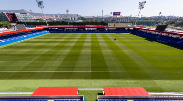 El Barcelona todavía no logra recibir la autorización del Ayuntamiento para recibir partidos en el estadio Camp Nou.