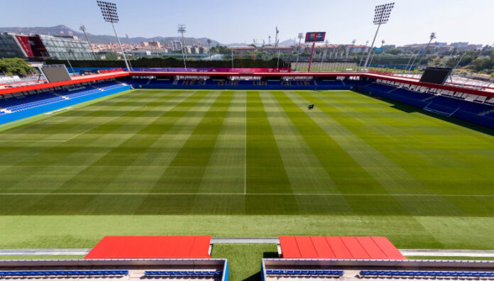 Barcelona tendría nueva alternativa para el juego ante el Valencia El Barcelona todavía no logra recibir la autorización del Ayuntamiento para recibir partidos en el estadio Camp Nou.
