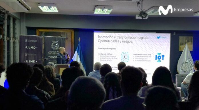 Movistar El Salvador mantiene firme su compromiso con la formación del talento a través de la transformación digital.