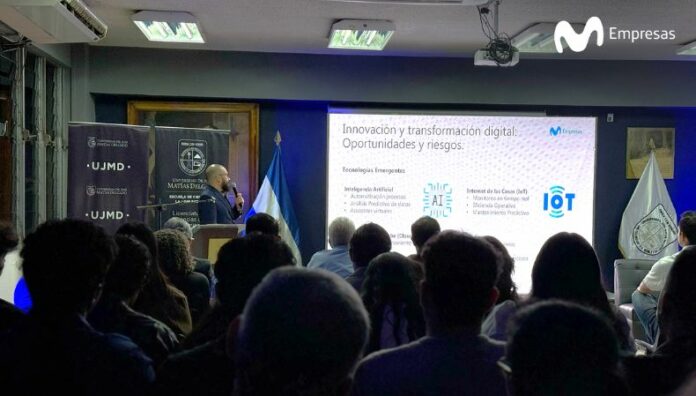 Movistar El Salvador impulsa innovación y transformación digital Movistar El Salvador mantiene firme su compromiso con la formación del talento a través de la transformación digital.