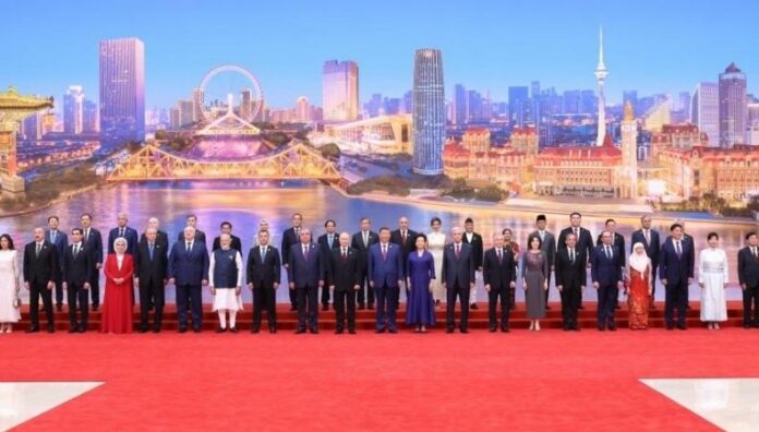 Xi Jinping recibe a líderes en la cumbre de la OCS en Tianjin